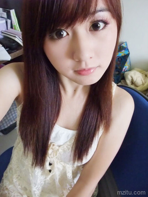 大眼睛清纯《小湿妹妮妮》和土豪的深度交流合集