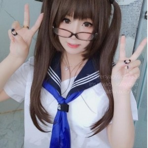 微博日系网红《摇摇乐yoyo》的蓝JK制服
