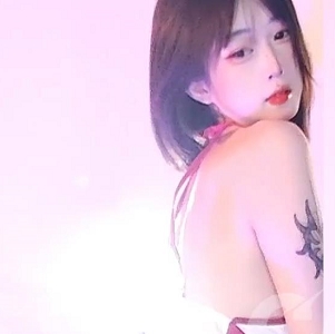 花椒女神《兔小软》 定制露脸有尺度作品