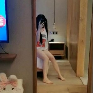 虎牙超人气新人可爱幼齿粉嫩新人萌妹（胖次猫）凭什么能在众多Loli里边杀出重围[7v-5.8G]