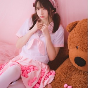 虎牙美女胖次猫大白兔作品