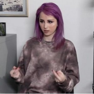 保安部门女主颜值身材超市偷窃3V6G自由国出品