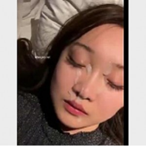 颜值高小姐姐露脸短视频合集，羽毛球场风采