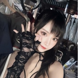 虎牙女神《小鹿酱》合集，视频丰富多样