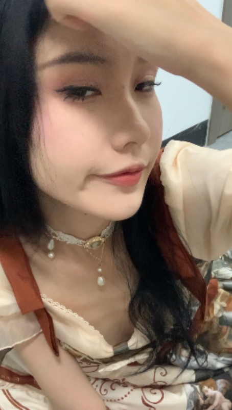 易直播：《胆胆》剧情片上线，尺度适中，38v15.3g，百度ED2K下载，按需观看