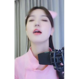 花椒当家花旦宁依纯：性感护士装诱惑热舞，露背长裙惊舞台，13段视频总时长49:55