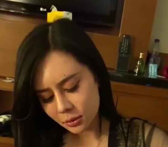 VIP群健身达人红烧西蓝花短视频露脸S妇自拍作品