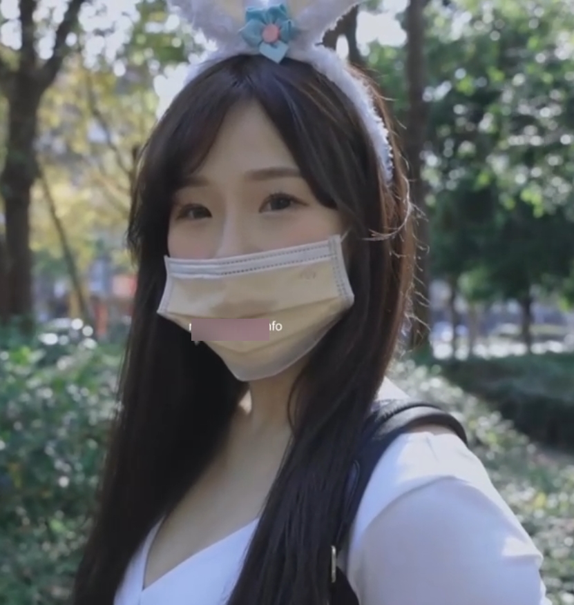 超人气女神婕咪：丰富多彩的视频收藏