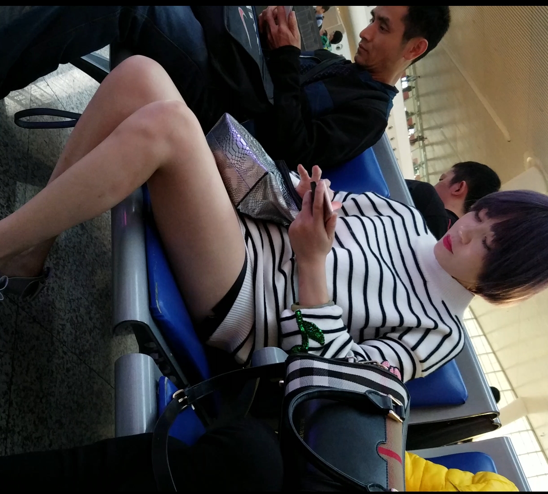 自行打包百度云街拍车站合集22V19.1G，正常欣赏视频