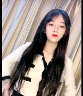 超火直播诺宝合集粉粉初恋最新视频21V3.7G，舞蹈身姿柔软