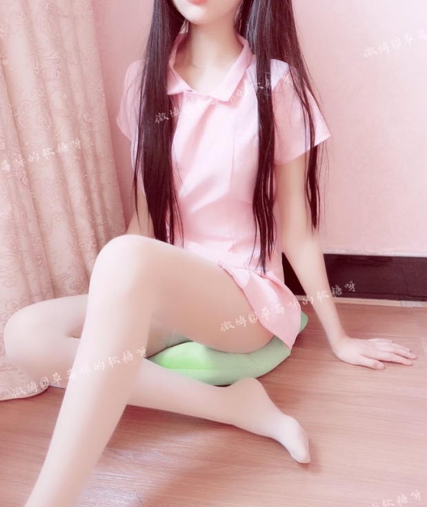 微博人气网红草莓味的软糖最新黑色运动精品定制合集1VXXG，清晨白露