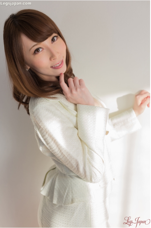 岛国美足达人AyaKisaki最新合集1V1G，魅力足迹