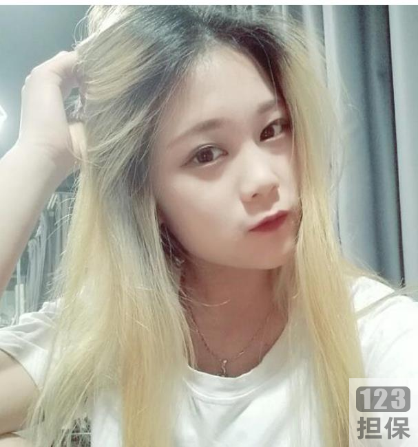 女神希妹美足私拍合集20部9.5G太诱人了