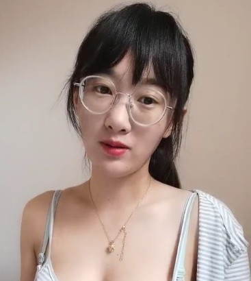 熟女教室办公室疯狂磨枪展示合集1部700M太顶了