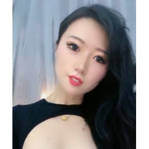 百度云电臀女王月牙疯狂扭动翘臀经典合集30部162G补档热裤翘臀