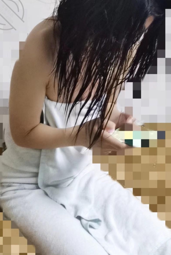 海角爱玩求虐的婶婶熟妇求虐合集62v6.5g主动撅臀挨巴掌收藏16w+秒传