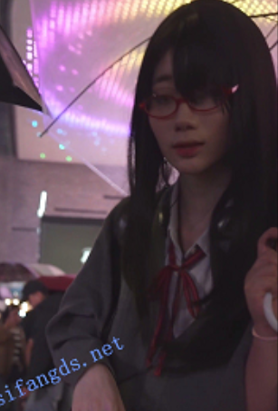 jk小姐姐扶梯被抄底245.1M某处CAA539太感觉了