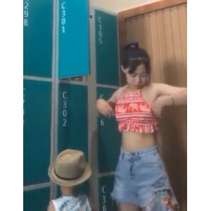 小桃寝室绝密展示137部37G宿舍门事件