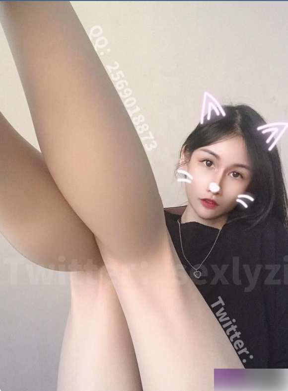 推特乐儿丝袜舞蹈合集23V315MB腿玩年