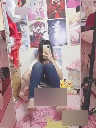 推特77如是说平板诱惑定制视频6部2.6G优质腰臀比