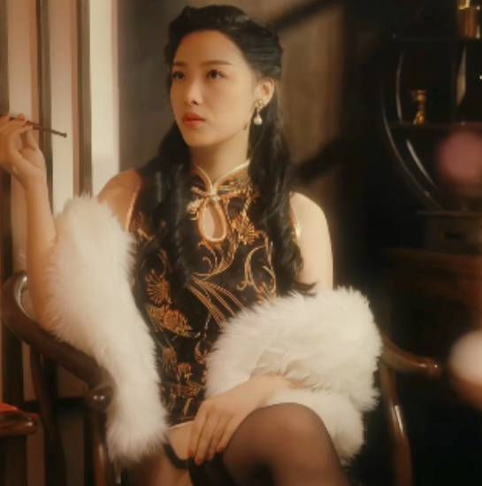 推特倪妮AI换脸视频1V1.58G惊艳刺杀