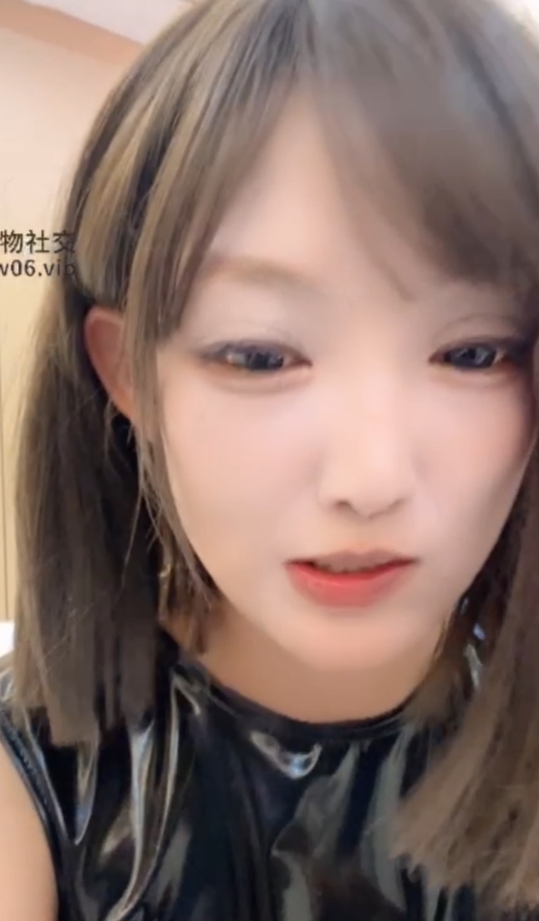 玩物直播aiu酒店拍摄1V600M前男友福利局