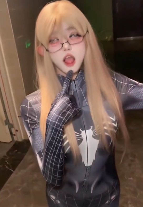 抖娘李露热舞68部114m太顶了