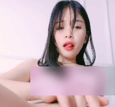 超诱惑18岁宝宝饿了丝袜诱惑434.6G抖音174部