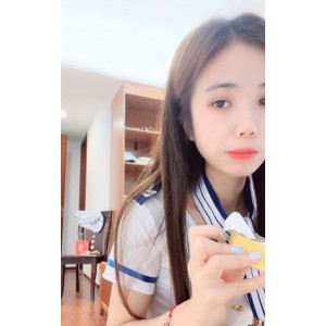 推特妮妮反差眼镜妹合集60v56.4g感觉