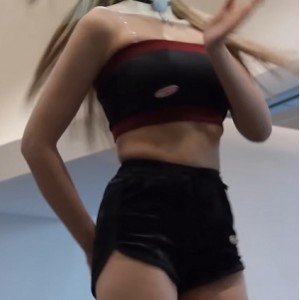 韩雅热舞视频17部3.2G女团珍藏扭得真带劲