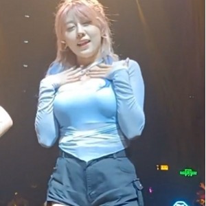 韩国BJ喷血抖球舞1k部蜜桃臀热舞合集10G