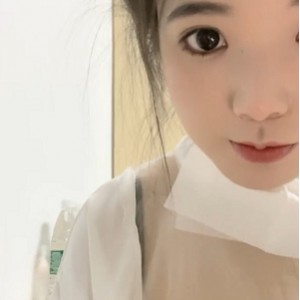 大二学妹宿舍直播合集80V50.4G劲爆