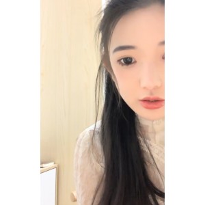 大二学妹宿舍直播合集80V50.4G劲爆