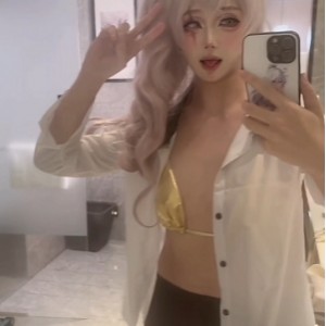 小恶魔婉莹大王万圣节伪娘视频546MB绝了