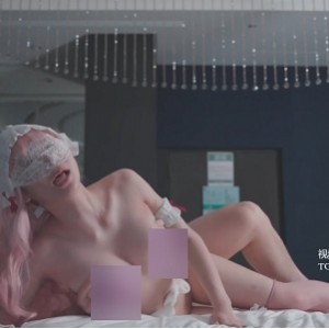 爹咪DemiFairyTW私房视频1部552.8MB好汹涌