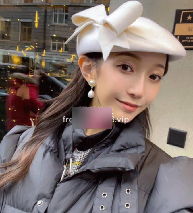 南航空姐175高挑身形约会绅士视频珍藏13部2.44G顶级颜值