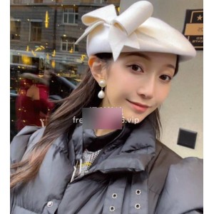 南航空姐175高挑身形约会绅士视频珍藏13部2.44G顶级颜值