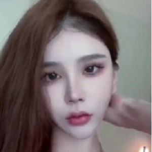 高颜值优质山峰美眉爸爸专属玩具1V153M网盘展示