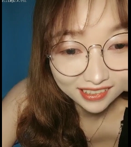 2.64G女主播小苏苏妲己互动视频3部真丰满