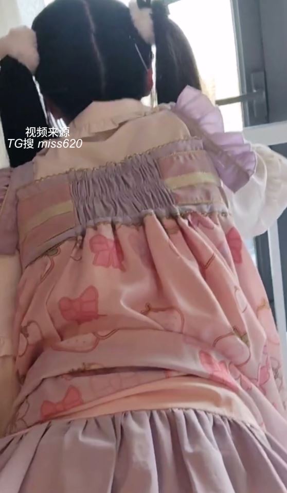 超水嫩某站白嫩学妹合集11部956MB