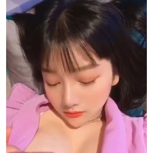 小尤奈出狱后抖音复出热舞合集多V12G这杯子太顶了